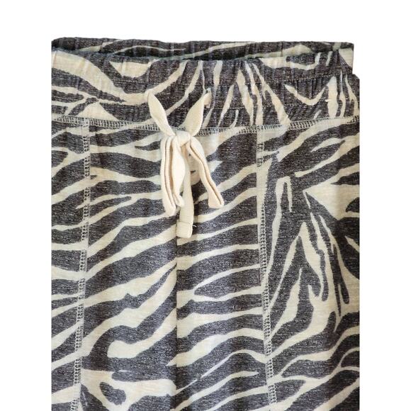 Express Zebra Print Lounge Set Top & Joggers | Cozy Animal Print | L/XL - Picture 10 of 16